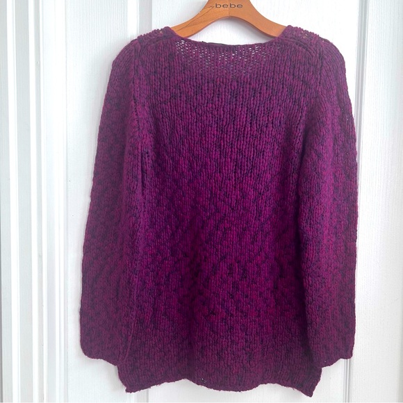 Calvin Klein Sweater Size Medium - Picture 2 of 5